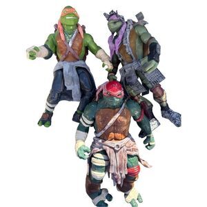 Teenage Mutant Ninja Turtle Movie 11 inch action figures, Raphael, Leonardo, Mic